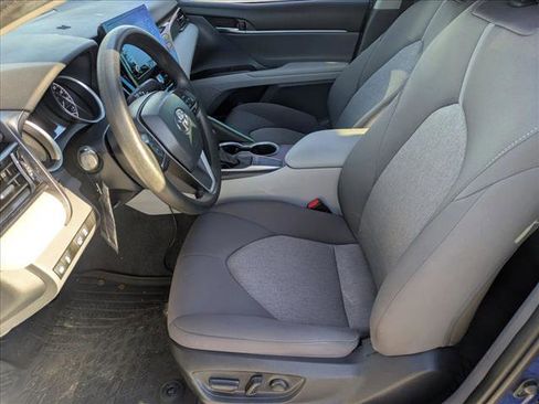 Used 2023 Toyota Camry LE image 10