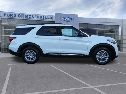 Used 2025 Ford Explorer Active w/ Active Comfort Package