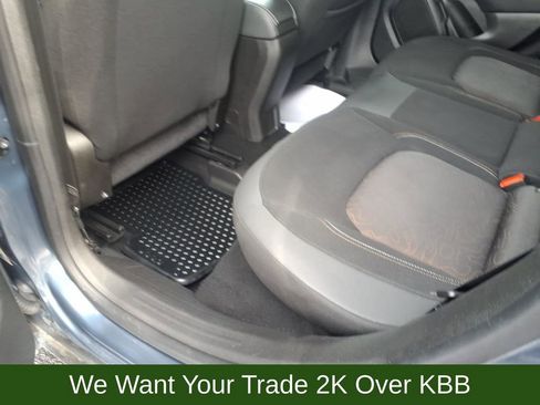 Used 2023 Jeep Renegade Latitude image 13