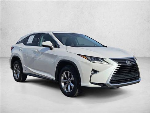 Used 2018 Lexus RX 450h AWD image 3