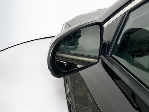 Used 2023 Jeep Compass Limited image 16