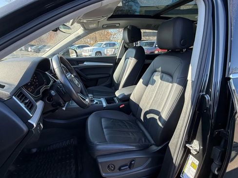 Used 2019 Audi Q5 2.0T Premium Plus w/ Premium Plus Package image 2