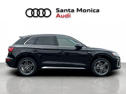 Used 2023 Audi Q5 e Premium w/ Convenience Package AWD/4WD image 8