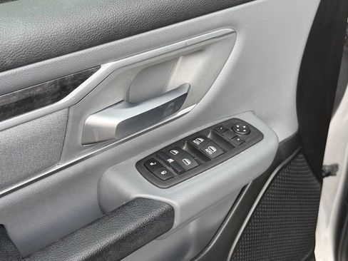 Used 2022 RAM 1500 Big Horn RWD image 18