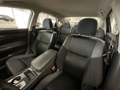 Used 2018 Nissan Altima 2.5 SR image 10