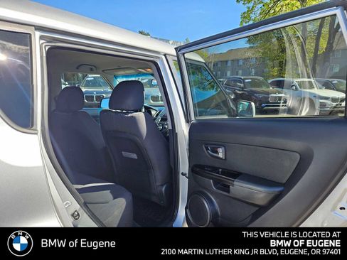 Used 2011 Kia Soul + FWD image 14