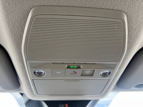 New 2026 Nissan Kicks SR FWD image 8
