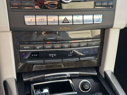 Used 2014 Mercedes-Benz E 350 Sedan image 42