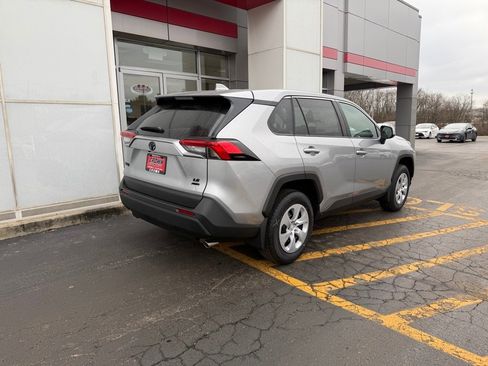 New 2025 Toyota RAV4 LE image 3