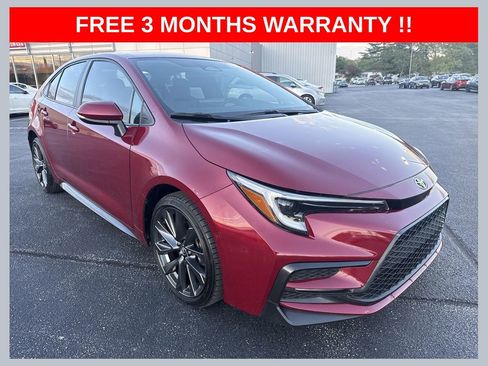 Used 2024 Toyota Corolla SE w/ SE Convenience Package FWD image 1