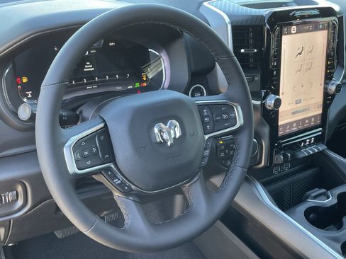 New 2026 RAM 1500 Big Horn AWD/4WD image 16