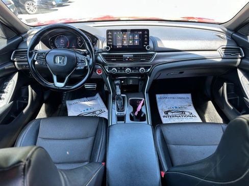 Used 2018 Honda Accord Sport image 14
