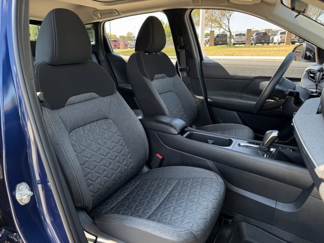 Used 2026 Nissan Kicks SV w/ SV Premium Package FWD image 31