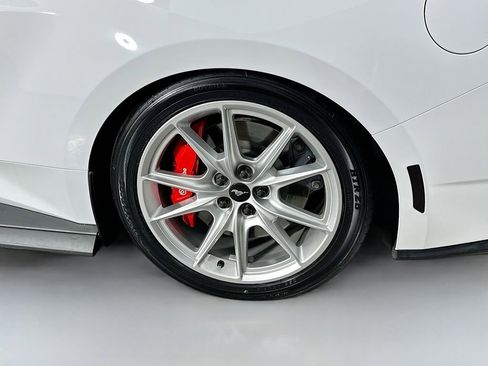 Used 2024 Ford Mustang GT Premium RWD image 31