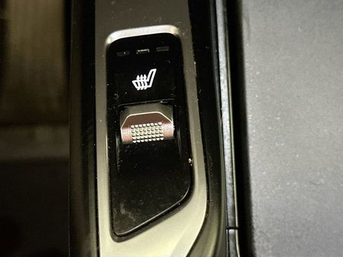Used 2023 Kia Sorento S w/ Panoramic Sunroof Package AWD/4WD image 19