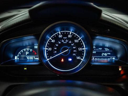 Used 2019 MAZDA CX-3 Sport FWD image 16