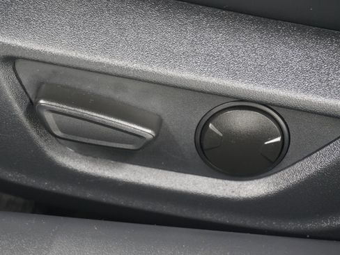 Used 2024 Ford Mustang GT Premium RWD image 13