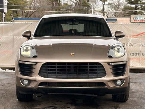 Used 2017 Porsche Macan AWD/4WD image 53