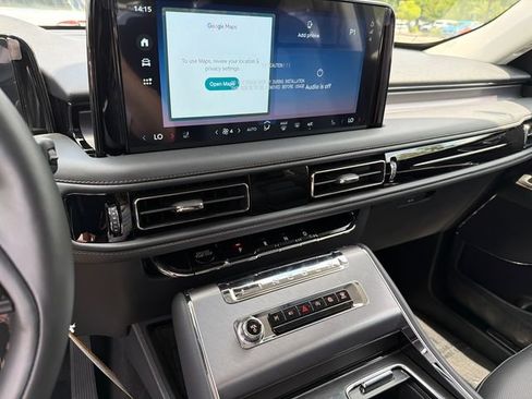 New 2026 Lincoln Aviator 2WD w/ Jet Appearance Package image 27