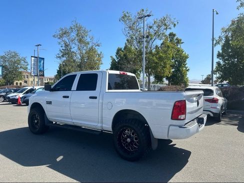Used 2018 RAM 1500 Express w/ Express Value Package RWD image 4