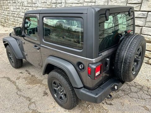 Certified 2025 Jeep Wrangler Sport image 4