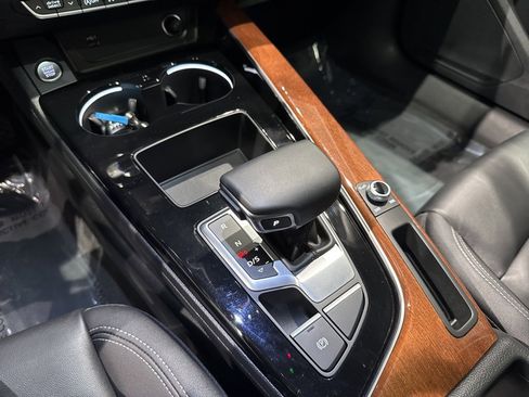 Used 2022 Audi A4 2.0T Premium image 19