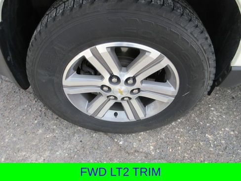Used 2015 Chevrolet Traverse LT image 35
