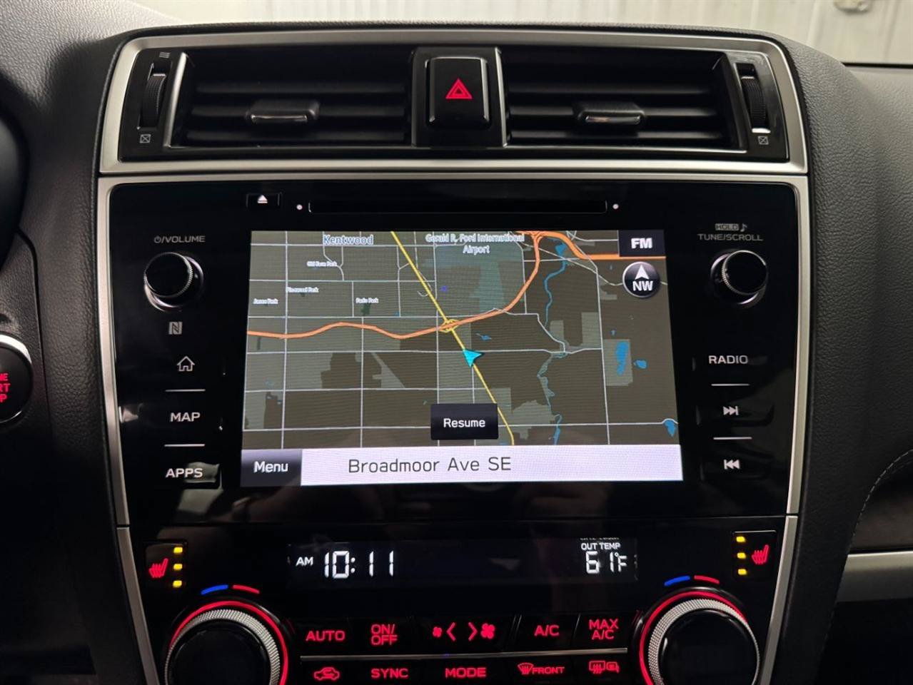 Used 2019 Subaru Outback 2.5i Limited AWD/4WD image 19