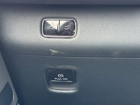 New 2026 Lincoln Navigator Reserve w/ Jet Appearance Package image 18