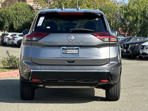 New 2026 Nissan Rogue Platinum w/ Tech Package image 5