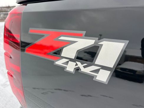 Used 2013 Chevrolet Avalanche LT w/ Suspension Package, Off-Road image 19