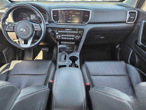 Used 2022 Kia Sportage EX image 14