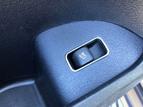 Used 2022 Mercedes-Benz GLE 350 GLE 350 image 12