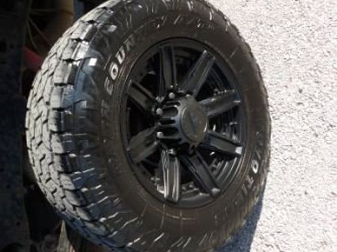 Used 2017 GMC Sierra 2500 SLT image 22