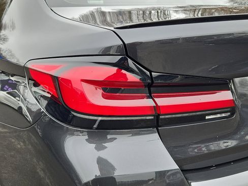 Used 2023 BMW M5 w/ Competition Package image 10