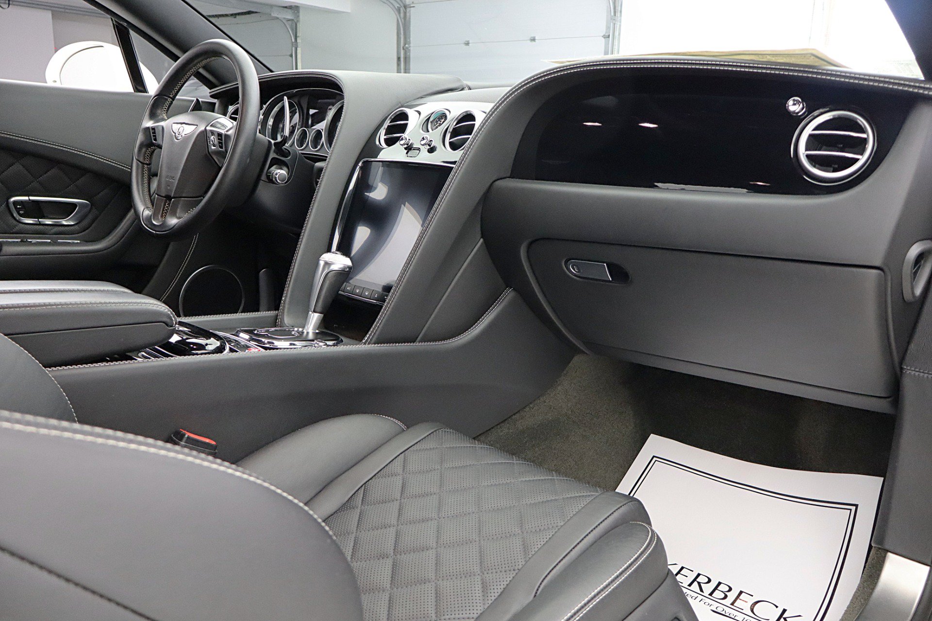 Used 2017 Bentley Continental GT AWD/4WD image 36