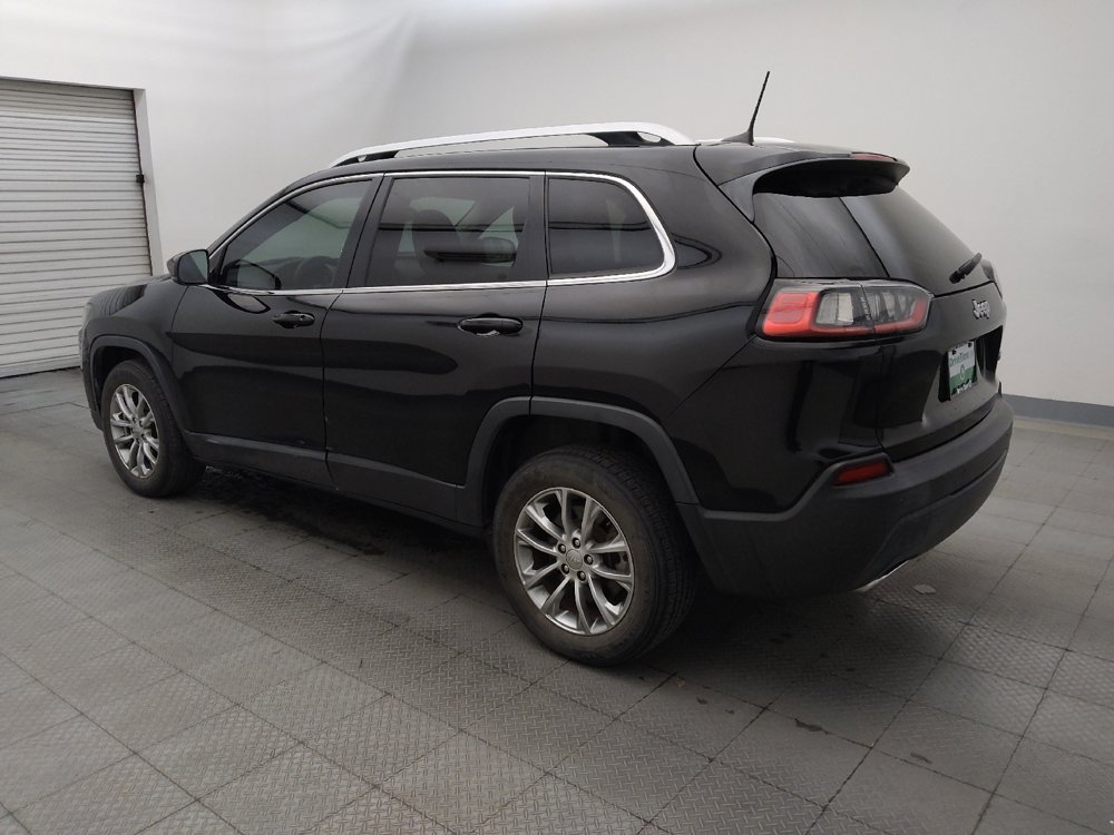 Used 2021 Jeep Cherokee Latitude Lux FWD image 3