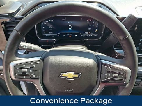 Used 2025 Chevrolet Silverado 3500 LT w/ Safety Package AWD/4WD image 4
