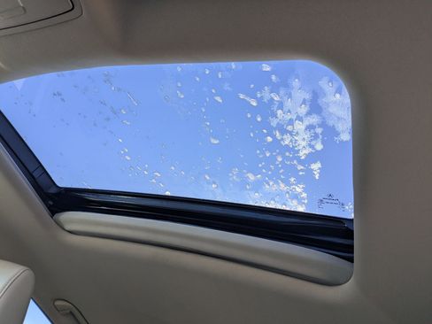 Used 2015 Acura MDX w/ Technology Package image 12