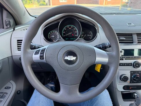 Used 2008 Chevrolet Malibu LS FWD image 17