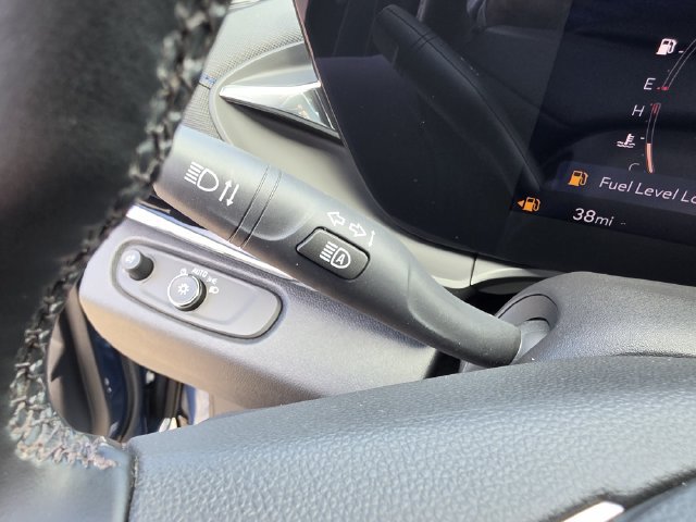Used 2025 Buick Envista Sport Touring w/ Experience Buick Package FWD image 24