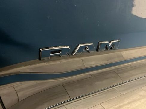 Used 2022 RAM 1500 Laramie AWD/4WD image 34