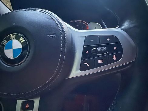 Used 2021 BMW X6 xDrive40i w/ Executive Package image 33