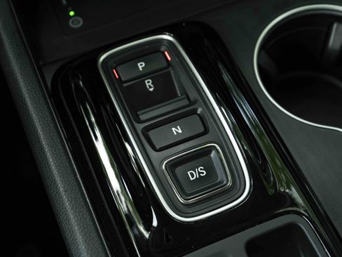 Used 2024 Honda Pilot Touring image 30
