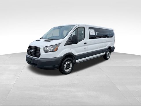 Used 2018 Ford Transit 350 XL image 3