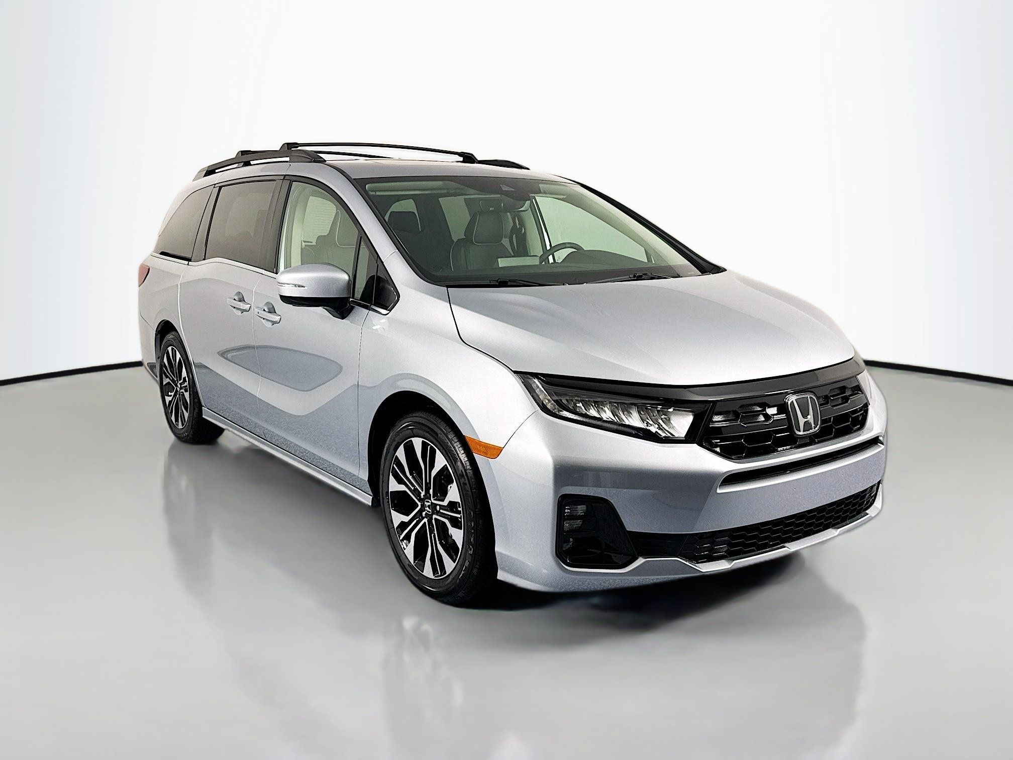 New 2026 Honda Odyssey Elite image 3