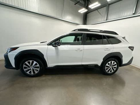 Certified 2024 Subaru Outback Premium AWD/4WD image 2