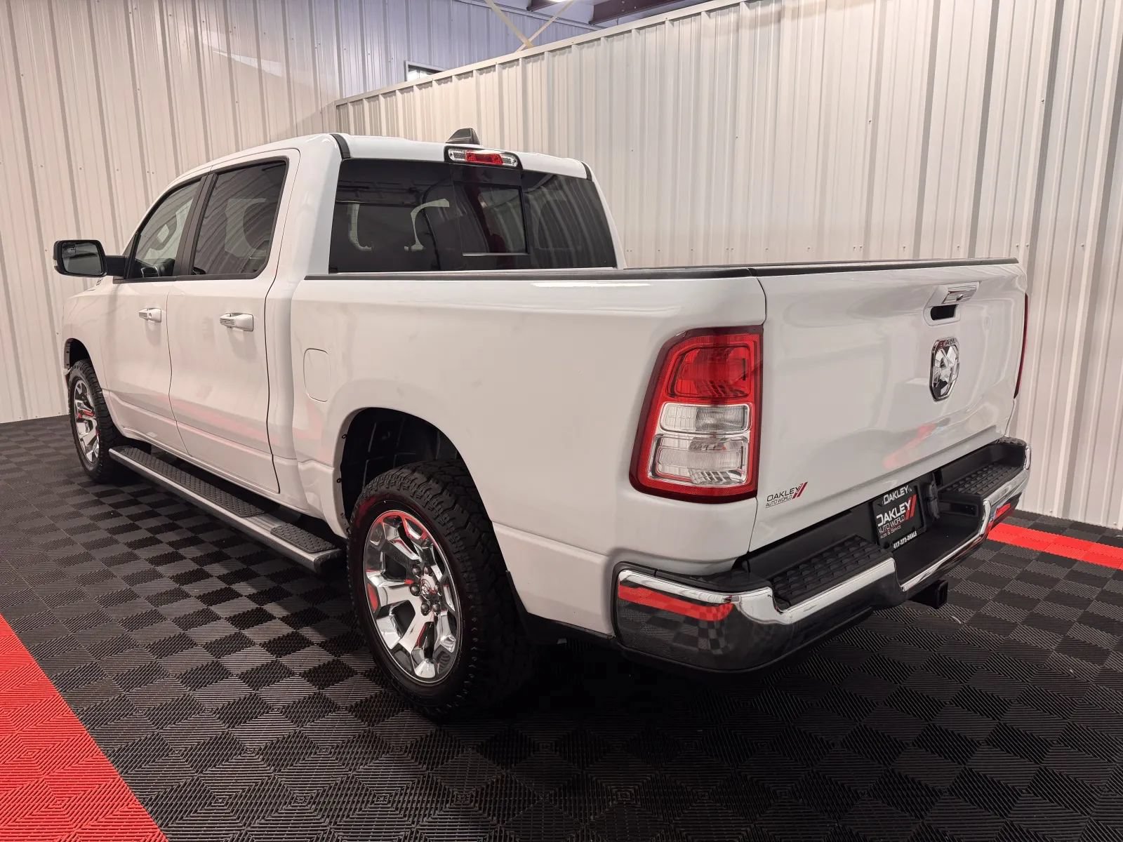 Used 2019 RAM 1500 Big Horn AWD/4WD image 2
