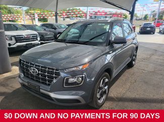 Used 2025 Hyundai Venue SEL FWD video 1