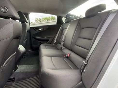 Used 2022 Chevrolet Malibu LS w/ Driver Confidence Package image 12
